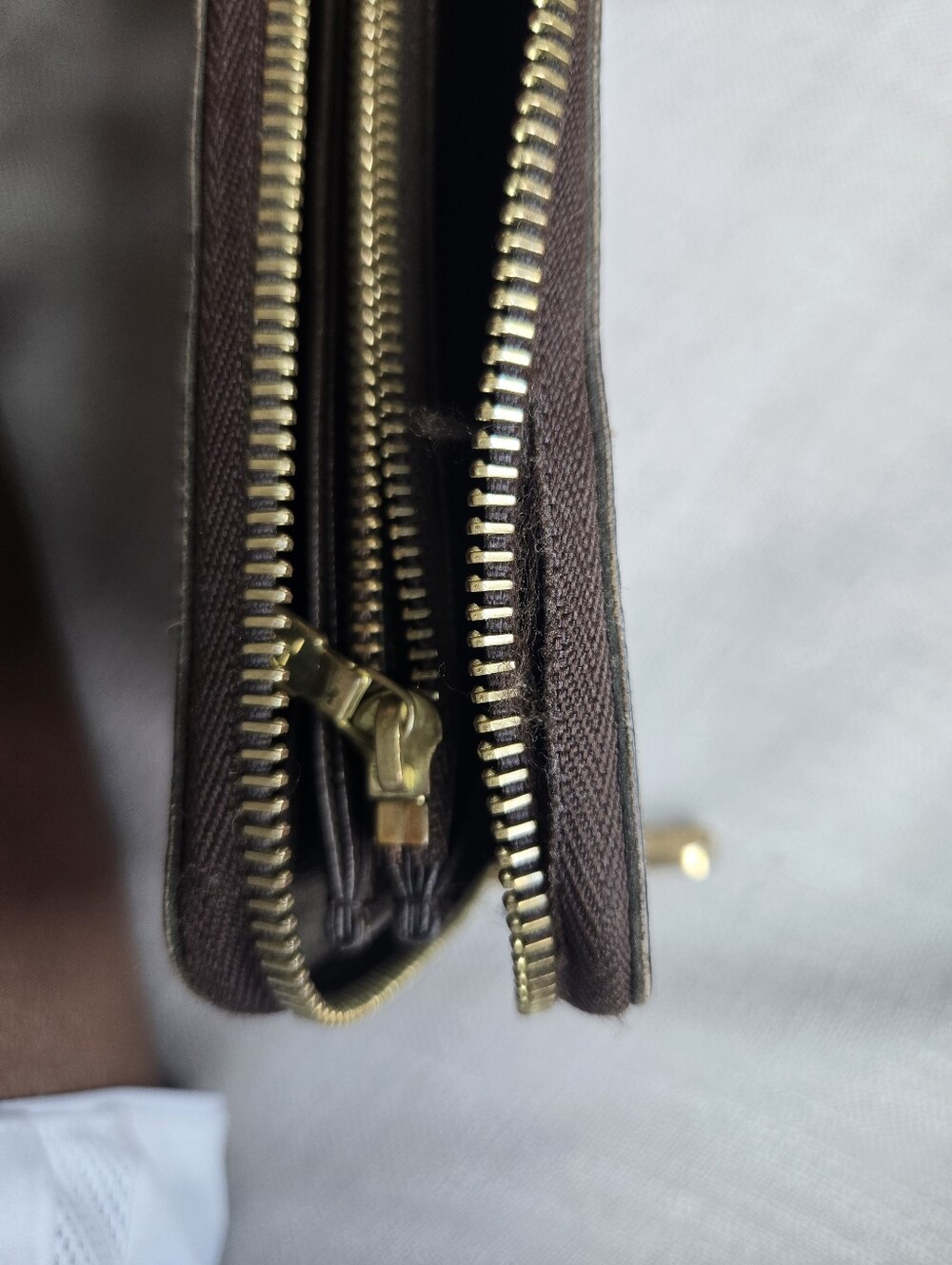 Louis Vuitton Wallet - Picture 13 of 13
